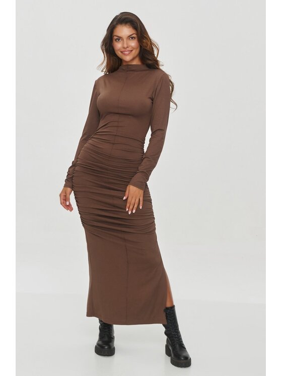 Makadamia Makadamia Sukienka wieczorowa M841 Brązowy Shaped Fit