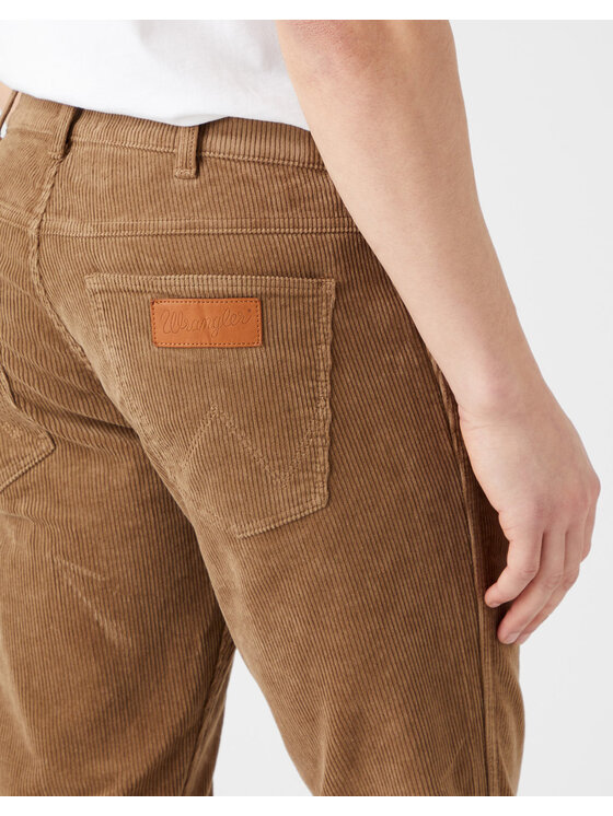 Wrangler Wrangler Spodnie materiałowe GREENSBORO Brązowy Straight Fit