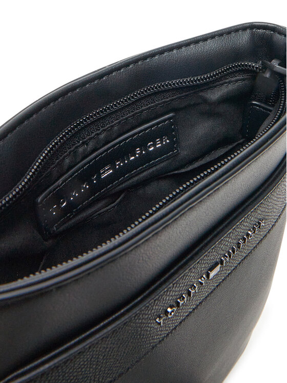 Tommy Hilfiger Tommy Hilfiger Geantă crossover Th Corp Mini Crossover AM0AM13225 Negru