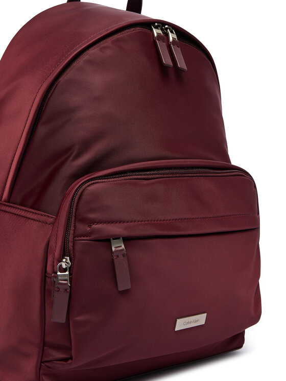 Calvin Klein Calvin Klein Mugursoma Sleek Round LV04D3143G Bordo