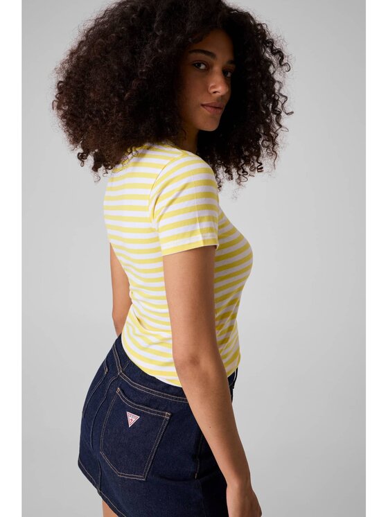 Guess Guess T-Shirt 183594 Žlutá Classic Fit