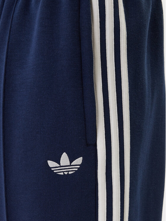 adidas adidas Spodnie dresowe adicolor Spacer Track KD4087 Granatowy Baggy Fit