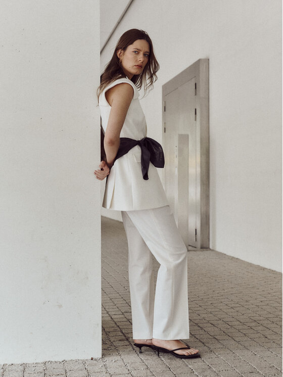 MARI PRETI MARI PRETI Gilet da completo Serene Bianco Regular Fit