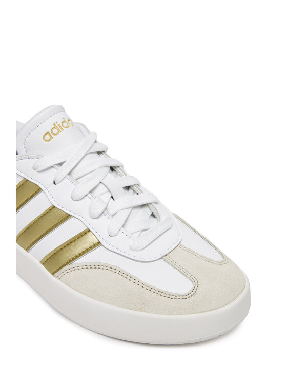 adidas adidas Sneakersy Barreda JR1191 Biały