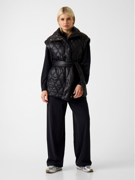 Guess Guess Bezrękawnik 180314 Czarny Classic Fit