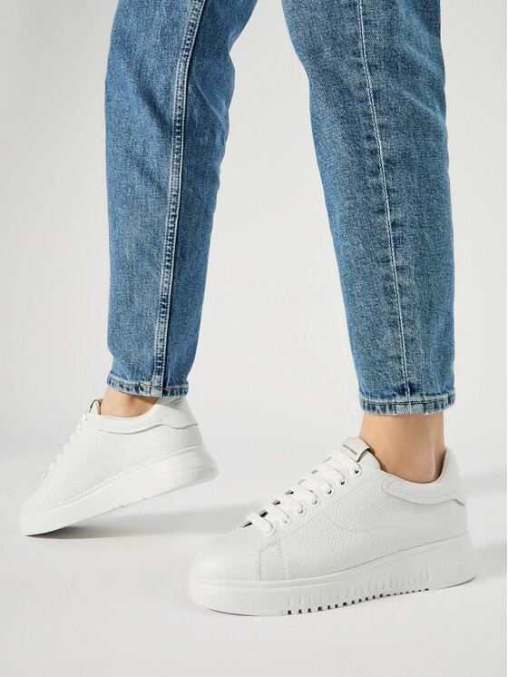 Emporio Armani Emporio Armani Sneakersy X3X024 XF768 00001 Biały