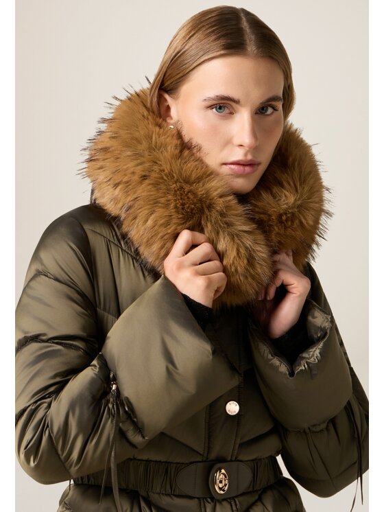 Oltre Oltre Giubbotto piumino F044R101492N035 Verde Slim Fit