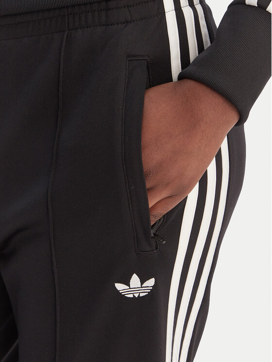 adidas adidas Спортивні штани adicolor SST Classic KD5570 Чорний Slim Fit