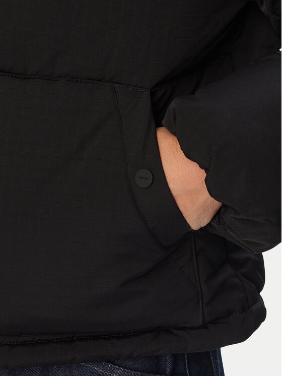 HUGO HUGO Зимно яке Baro2642 50567117 Черен Regular Fit