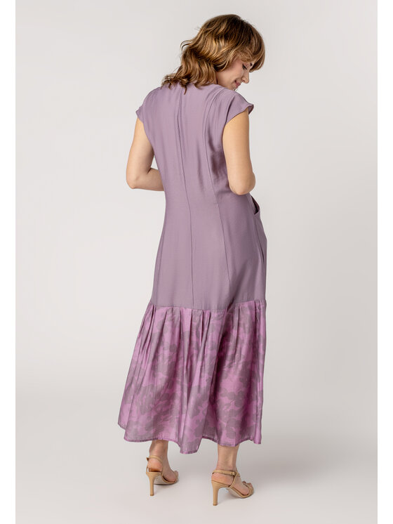 QUIOSQUE QUIOSQUE Letní šaty Quiosque 4UC010711 Fialová Regular Fit
