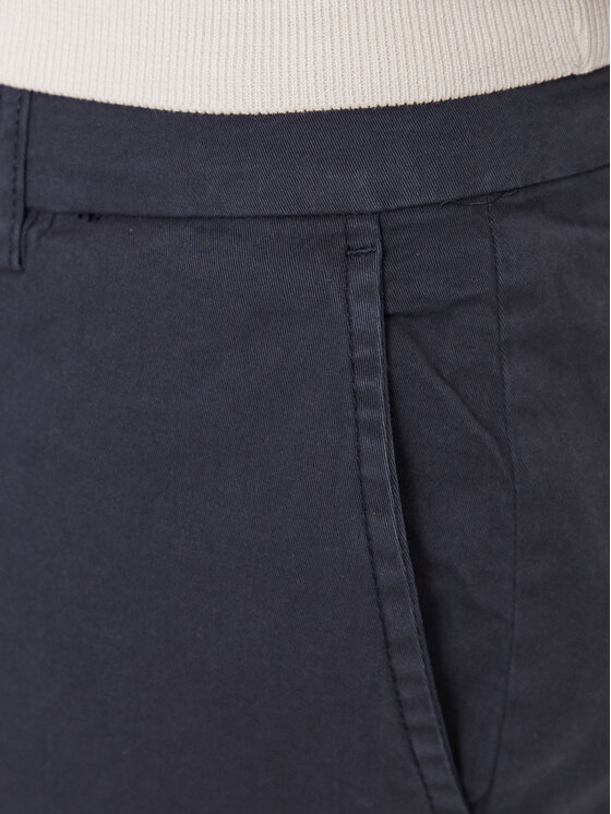 Lindbergh Lindbergh Szorty materiałowe 30-505044 Niebieski Slim Fit