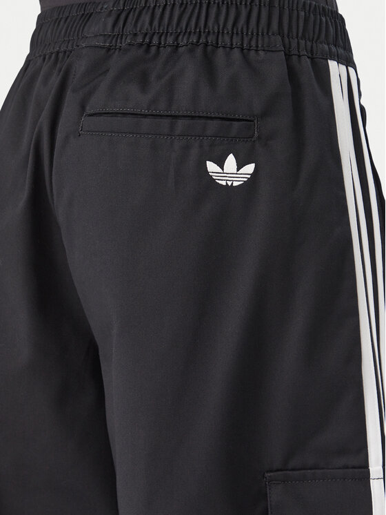 adidas adidas Donji dio trenerke Firebird Adilenium Twill 3S Cargo Trousers KQ6428 Crna Relaxed Fit