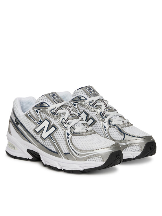 New Balance New Balance Sneakersy GR740WN Srebrny