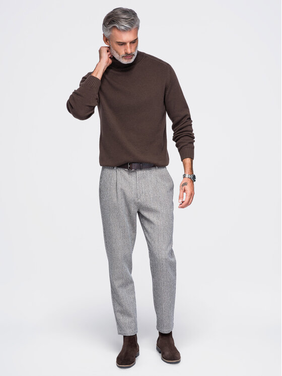 Ombre Ombre Sweter OM-SWTN-0192 Brązowy ciemny Regular Fit