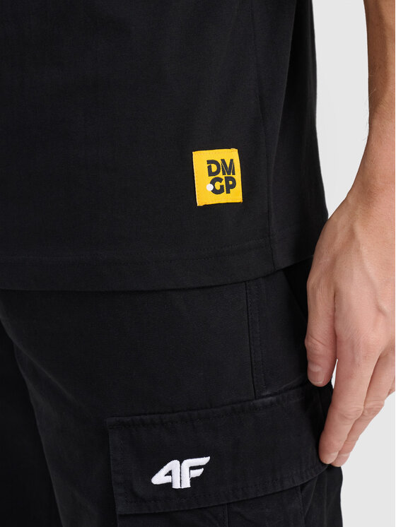 4F 4F T-Shirt TEAMWEAR Czarny Regular Fit
