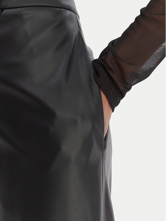 HUGO HUGO Штани зі штучної шкіри Hasmina-1 50552964 Чорний Wide Leg