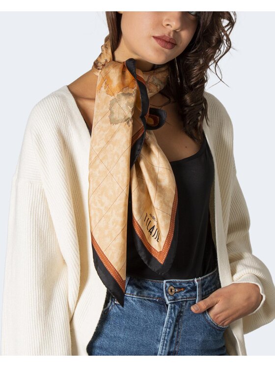Prezzo Foulard Prima Classe Foulard Alviero Martini Seta Foulard