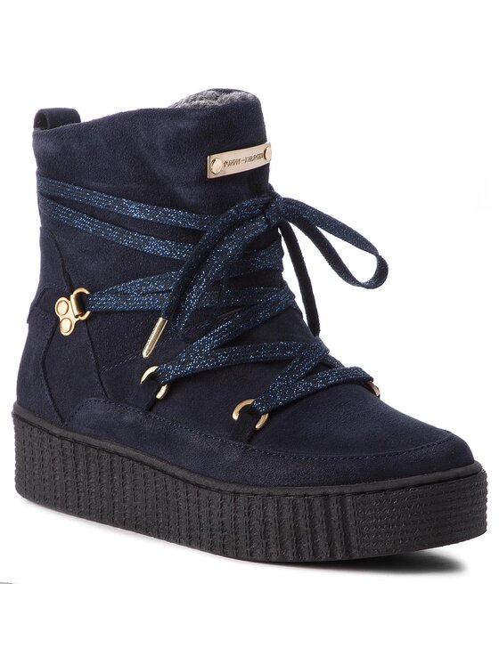 Cozy warmlined boot tommy on sale hilfiger