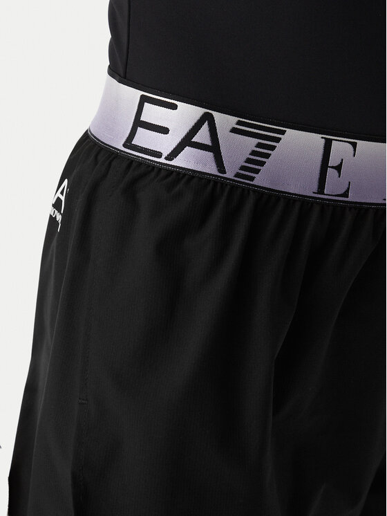 EA7 Emporio Armani EA7 Emporio Armani Спортни шорти 7W000931 AF15724 UC001 Черен Regular Fit