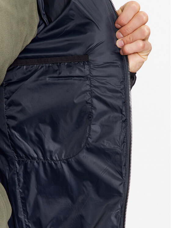 CMP CMP Žieminė striukė 33K1587 Juoda Regular Fit