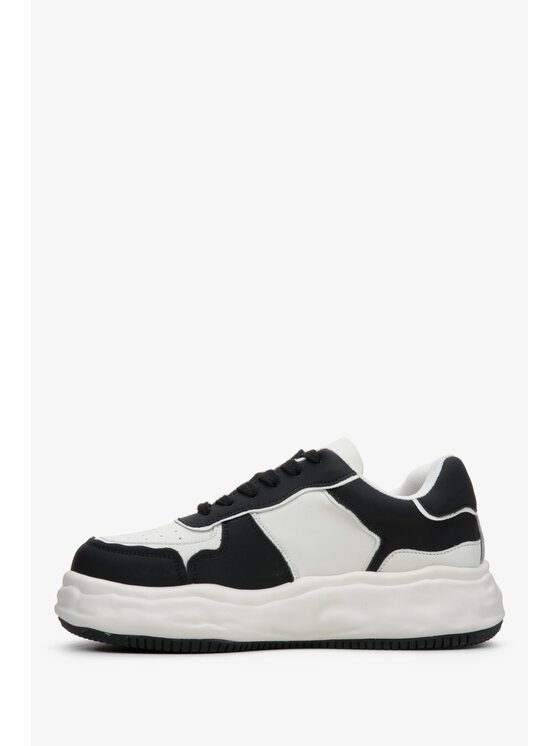 Estro Estro Sneakersy ER00113581 Czarny