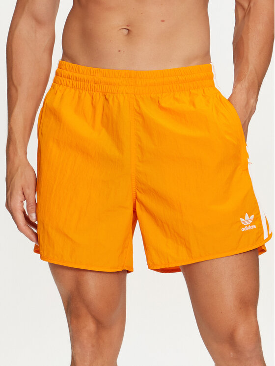 adidas adidas Pantaloni scurți sport adicolor Classics Sprinter IZ2418 Galben Regular Fit