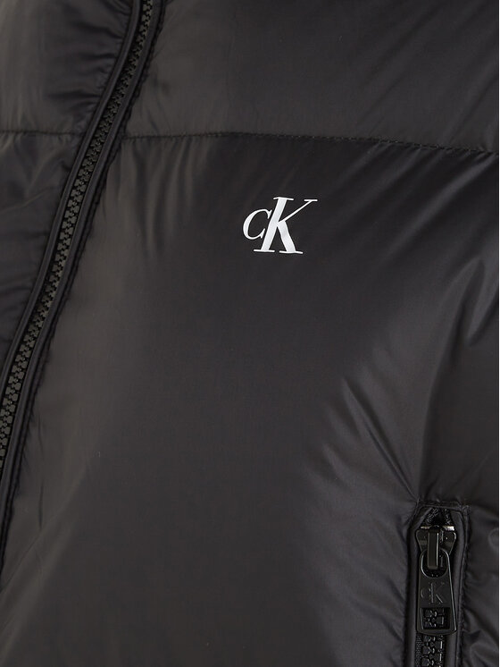 Calvin Klein Jeans Calvin Klein Jeans Пухено яке J20J221649 Черен Cropped Fit