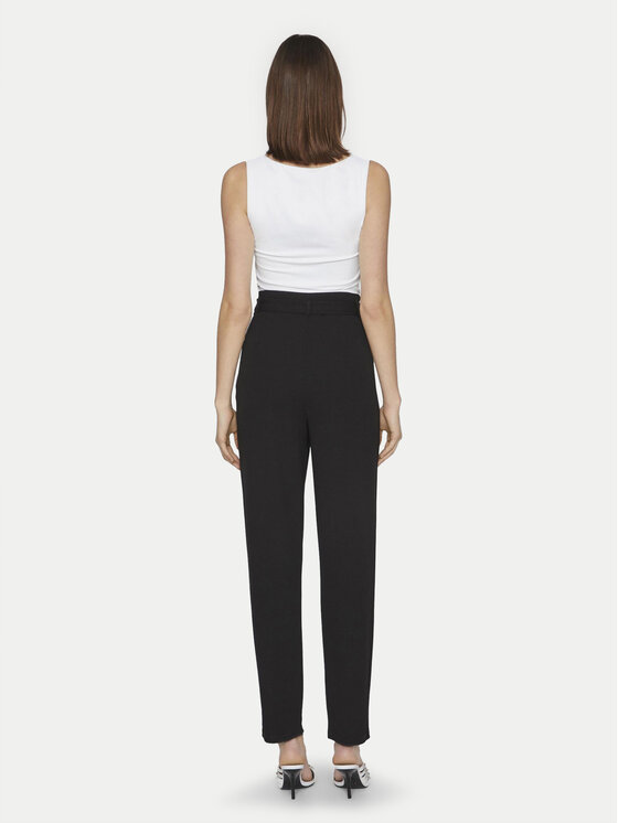 Vila Vila Hlače iz tkanine Clava 14100197 Črna Straight Fit