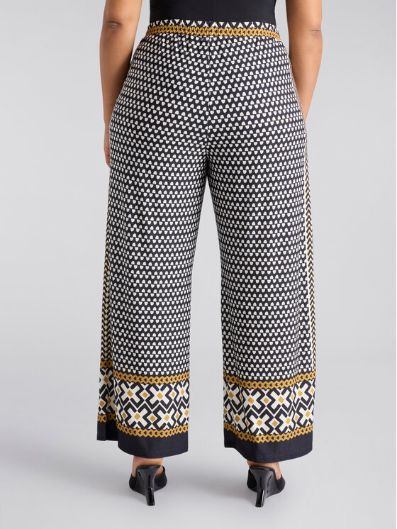 Fiorella Rubino Fiorella Rubino Pantaloni di tessuto P137L102183N0Z3 Nero Regular Fit