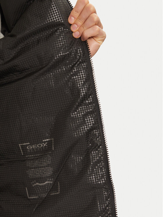 Geox Geox Зимно яке Spherica M4629C T3128 F9000 Черен Regular Fit