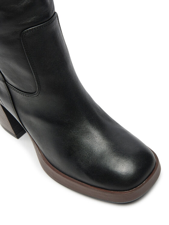 Coccinelle Coccinelle Ботуши Coccinelleoliver E4 RED 15 02 01 Черен