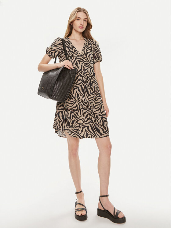 ONLY ONLY Nyári ruha Nova 15222215 Fekete Regular Fit