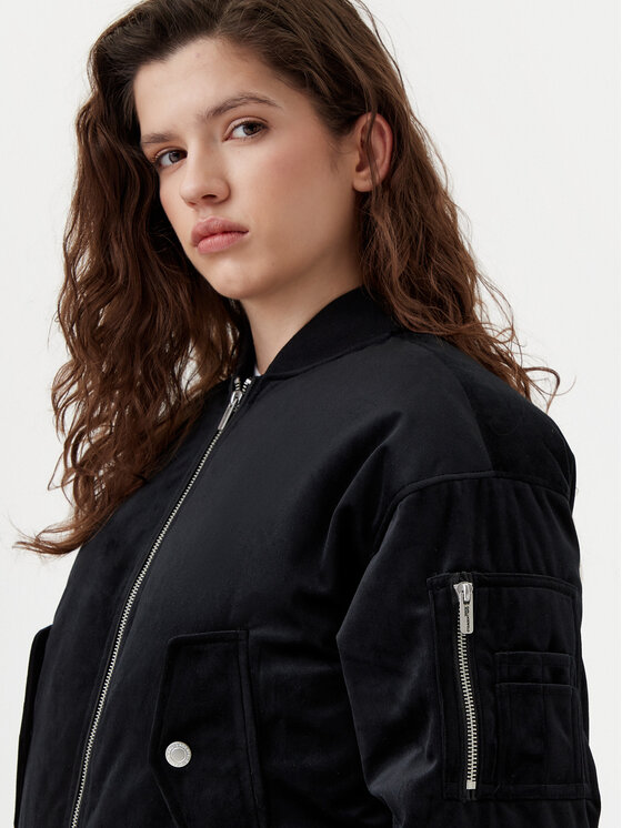 Karl Lagerfeld Jeans Karl Lagerfeld Jeans Bundy bomber A1W15010 Čierna Regular Fit