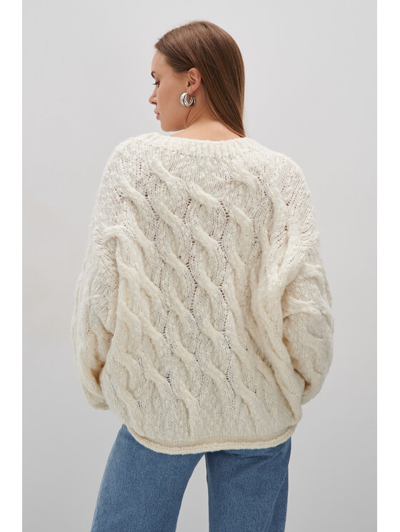 Fobya Fobya Sweter F1767 Écru Basic Fit