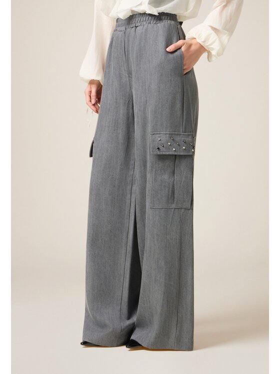 Oltre Oltre Pantaloni di tessuto P040J002526N013 Grigio Flared Fit