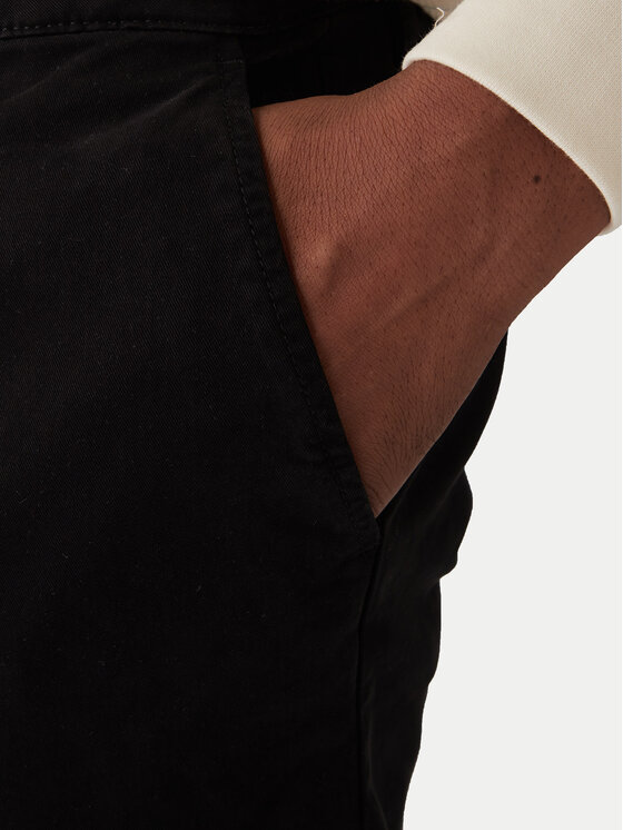 Guess Jeans Guess Jeans Chino hlače M4YB33 WGB5A Črna Regular Fit