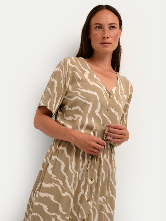 Kaffe Kaffe Sukienka koszulowa Tara 10507379 Beżowy Regular Fit
