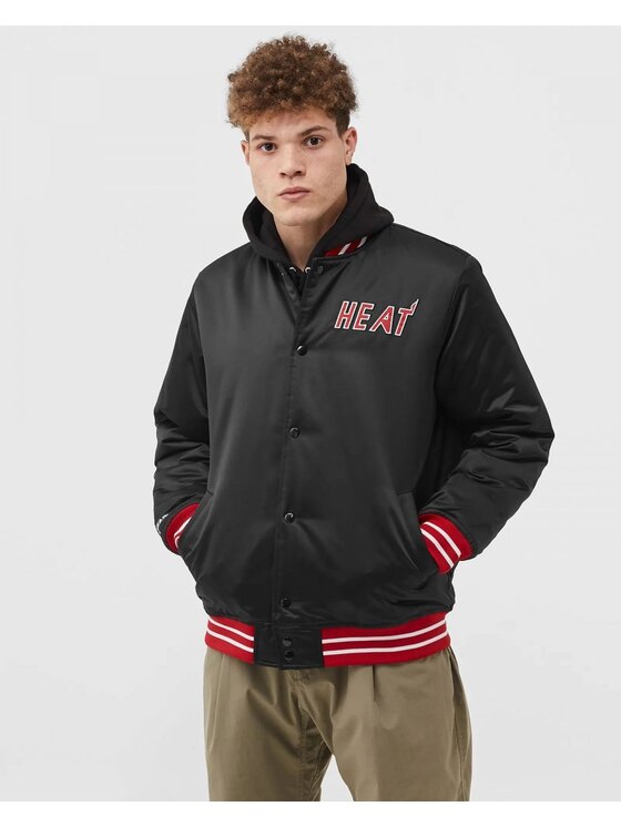 Mitchell & Ness Mitchell & Ness Bunda bomber HEAVYWEIGHT SATIN JACKET MIAMI HEAT Černá Regular Fit