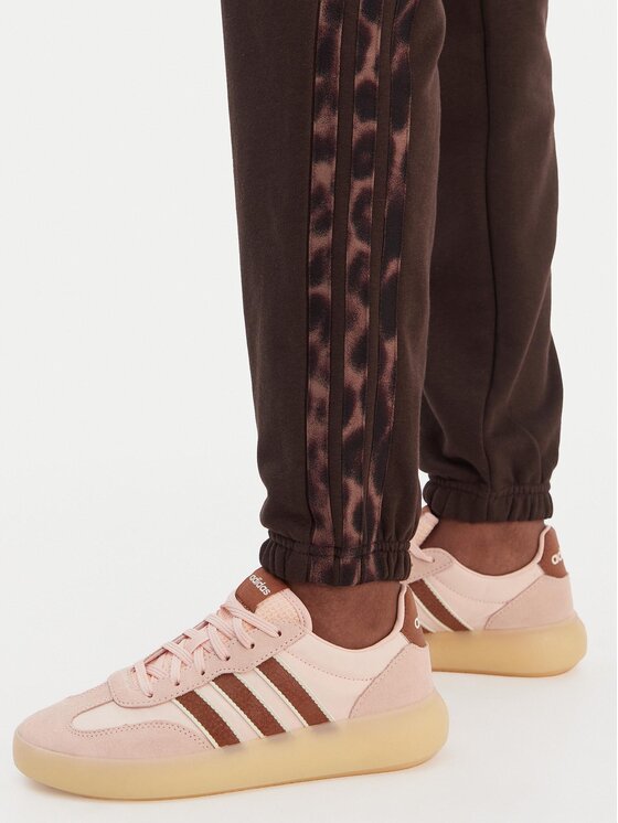 adidas adidas Dressipüksid Seasonal Essentials Leopard Print KA4720 Pruun Regular Fit