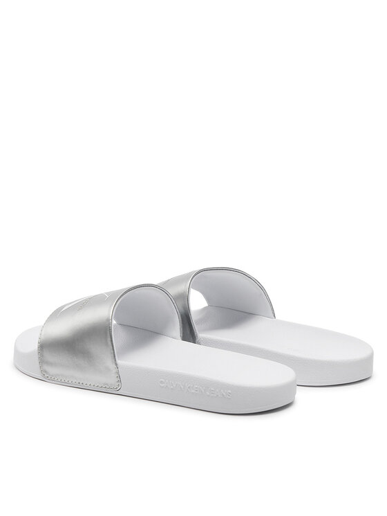 Calvin Klein Jeans Calvin Klein Jeans Natikači Slide Ny Pearl YW0YW01243 Srebrna