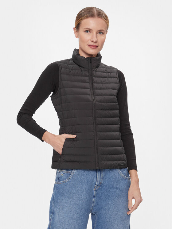 Calvin Klein Vesta Packable Super Lw Padded Vest K20K206325 Čierna Slim Fit