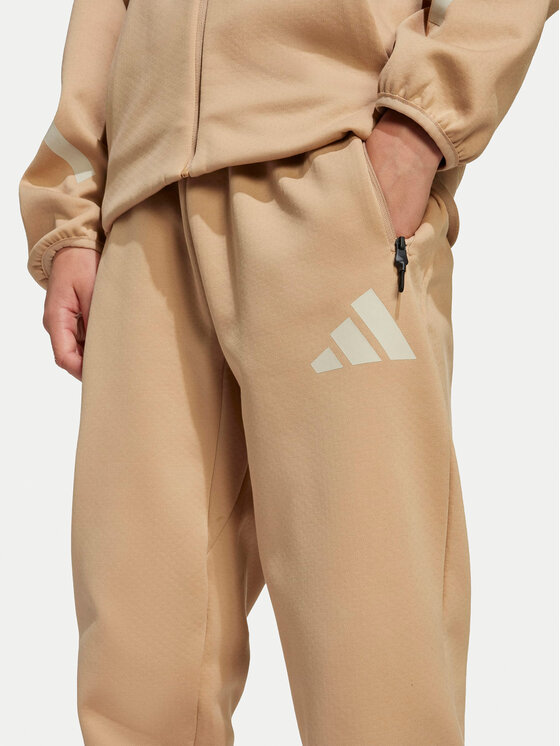 adidas adidas Долнище анцуг Z.N.E. JW4002 Бежов Tapered Leg