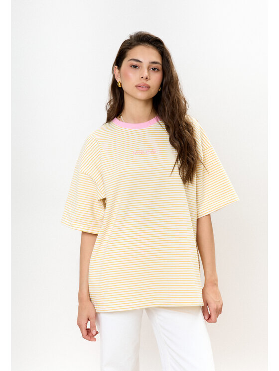 Mirons Mirons T-Shirt Print Biały Oversize