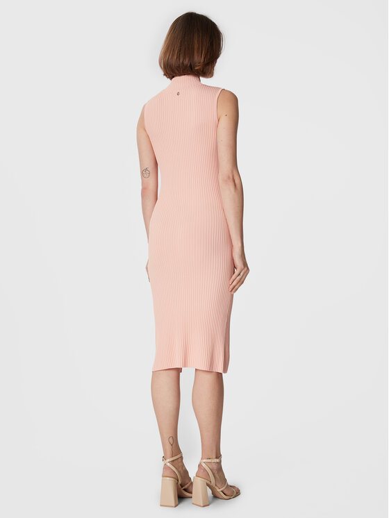Guess Guess Rochie tricotată W3RK40 Z2U00 Roz Slim Fit