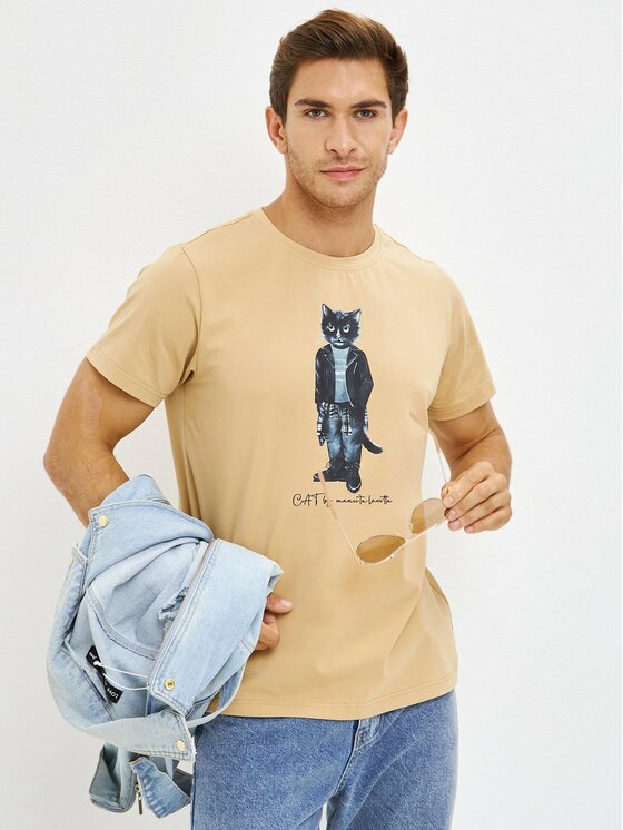 CAT by maniita lacitta CAT by maniita lacitta T-Shirt Printed men's t-shirt with CAT Beżowy Regular Fit