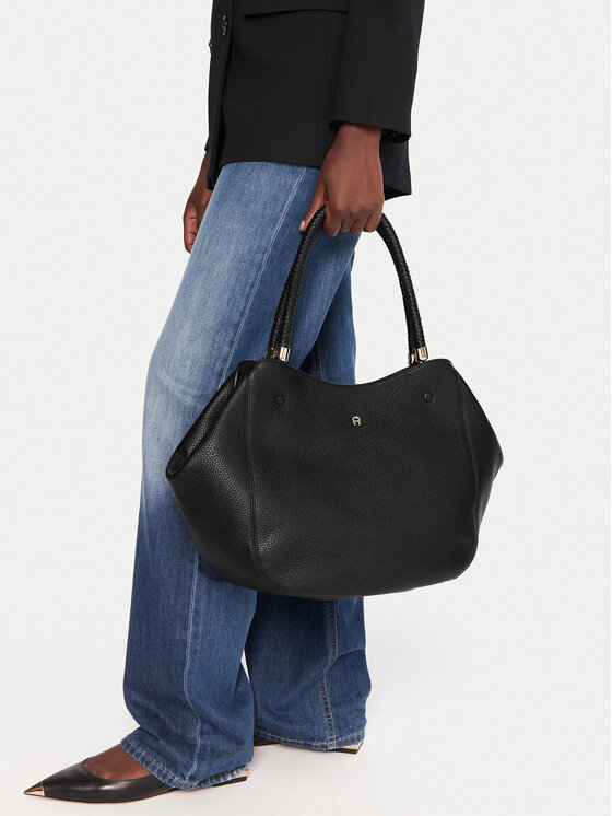 Aigner Aigner Geantă 137422 Negru