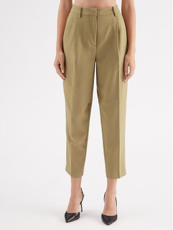 Bruuns Bazaar Pantaloni din material Cindy BBW2393 Verde Loose Fit