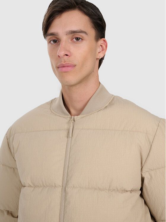 4F 4F Kurtka puchowa URBAN COMMUTER Beżowy Regular Fit