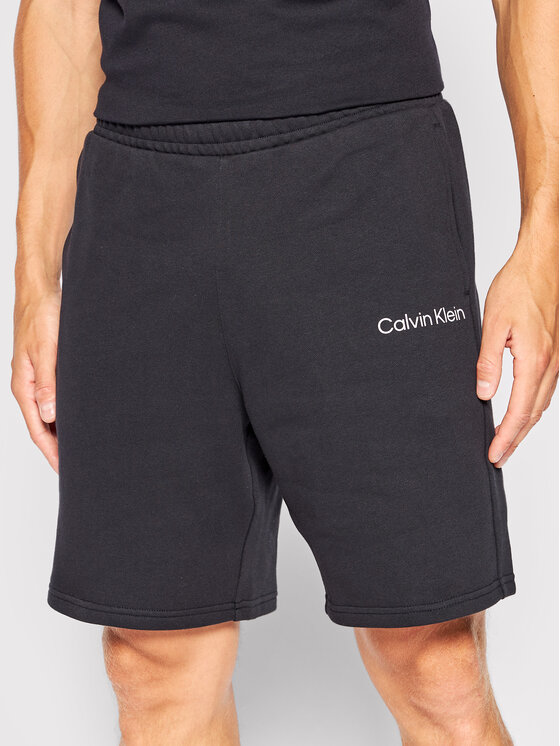 Αθλητικό σορτς Calvin Klein Performance
