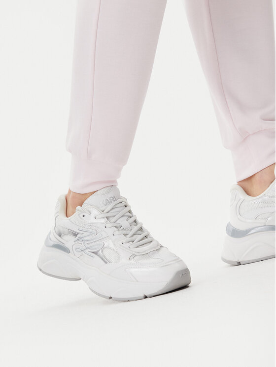 Guess Guess Hlače iz tkanine O5GB05 KCQP2 Roza Regular Fit